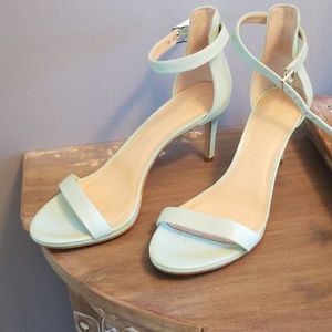 BR high heel sandals